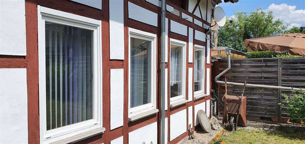 **keine Käuferprovision** Wohn- und Geschäftshaus in Pößneck mit schönem Garten - Mehrfamilienhaus, Wohnhaus Pößneck | Angebot:19742050