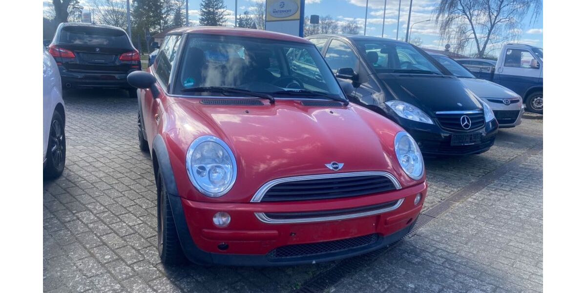 Mini ONE 134.000 km 3.999 &euro; Salzwedel OT Brietz 29410