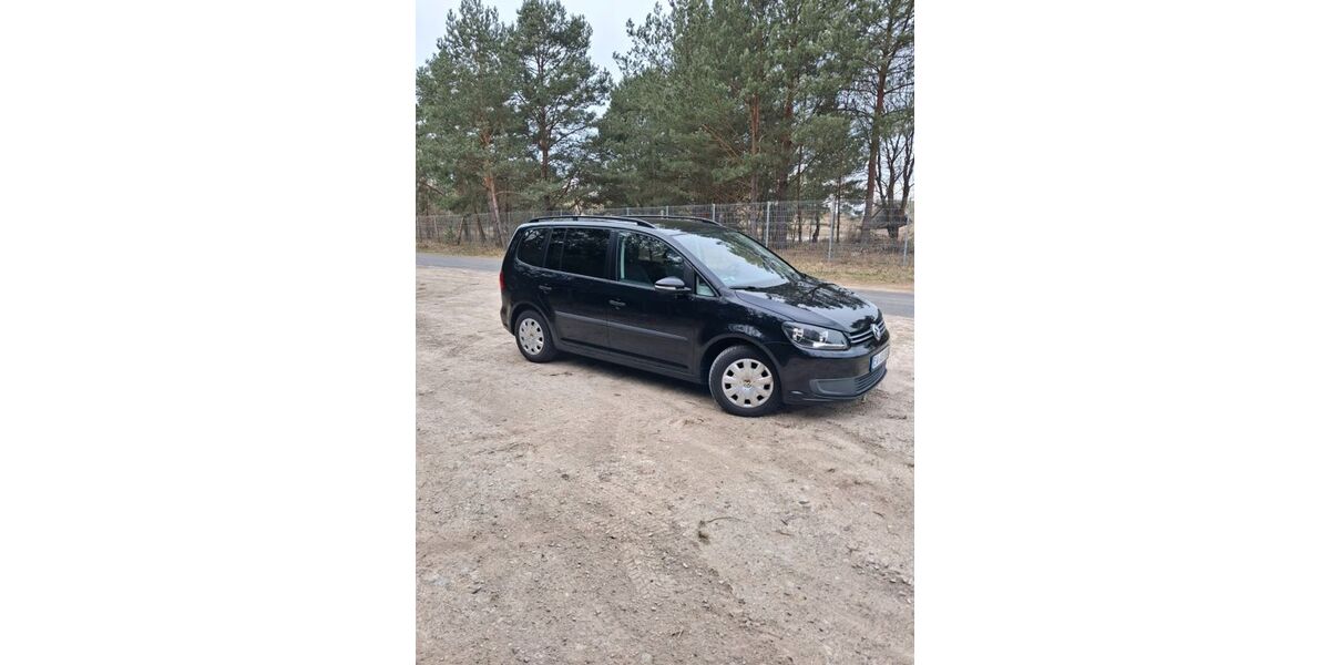 VW Touran 110.373 km 8.300 &euro; Eberswalde 16227