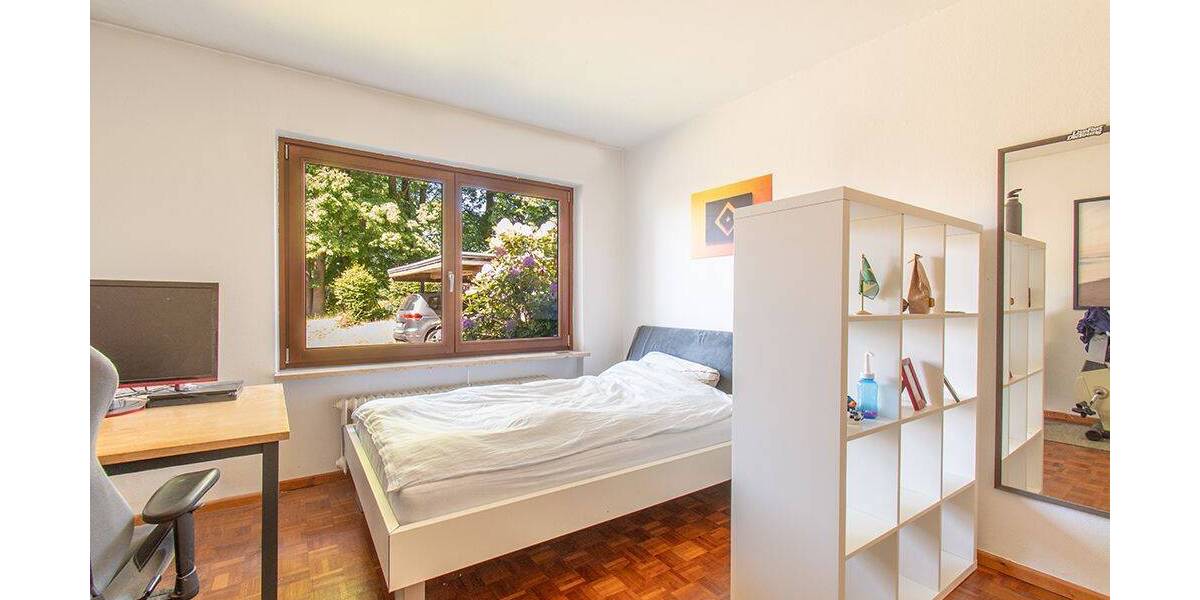 Einfamilienhaus Hamburg Wohldorf-Ohlstedt - 8 Zimmer, 241 m&sup2;, 1.150.000&euro; | Angebot:26902540