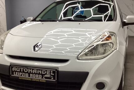Renault Clio 151.936 km 2.999 &euro; Leipzig 04178