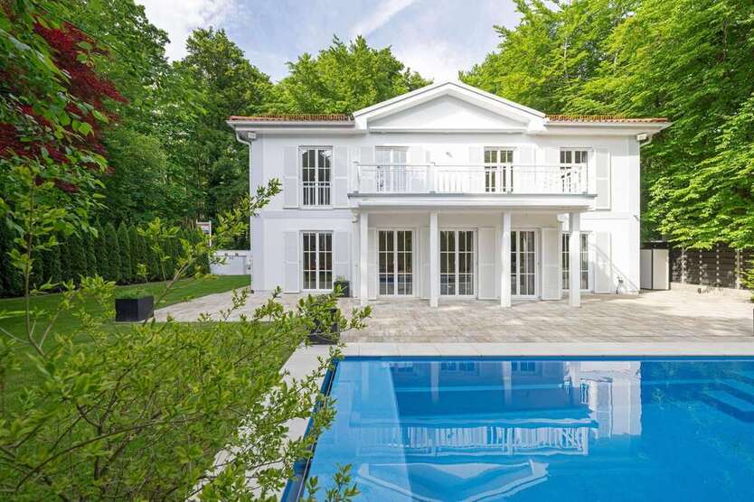 Haus zum Kaufen in Straßlach-Dingharting 3.950.000 € 311 m²