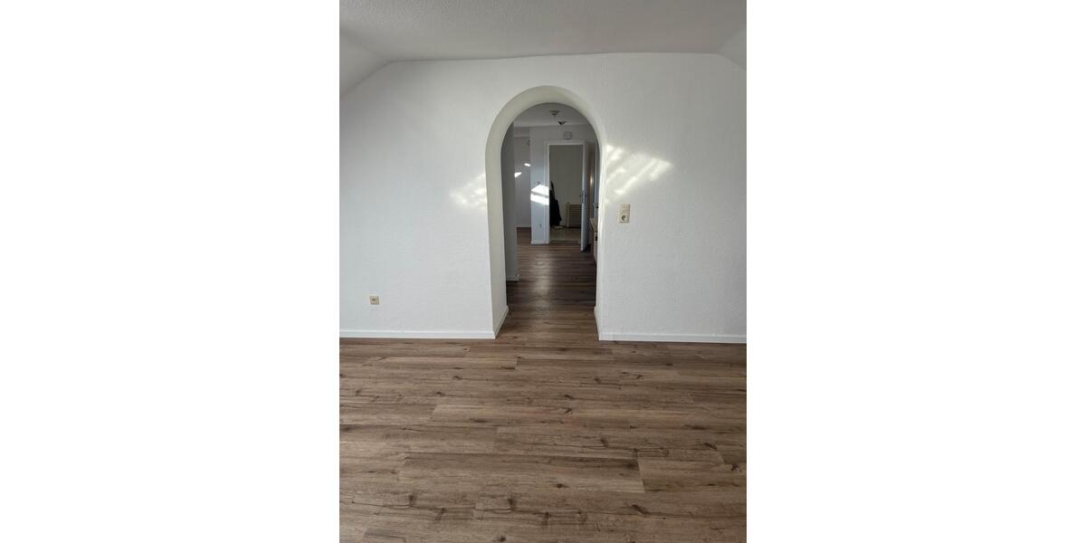 Dachgeschoßwohnung Oelde - 2 Zimmer, 60 m&sup2;, 125.000&euro; | Angebot:24700292