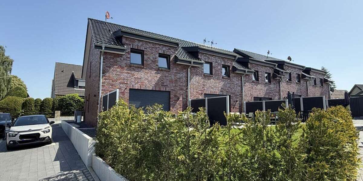 Einfamilienhaus Stockelsdorf - 5 Zimmer, 105 m&sup2;, 1.890&euro; | Angebot:26799142