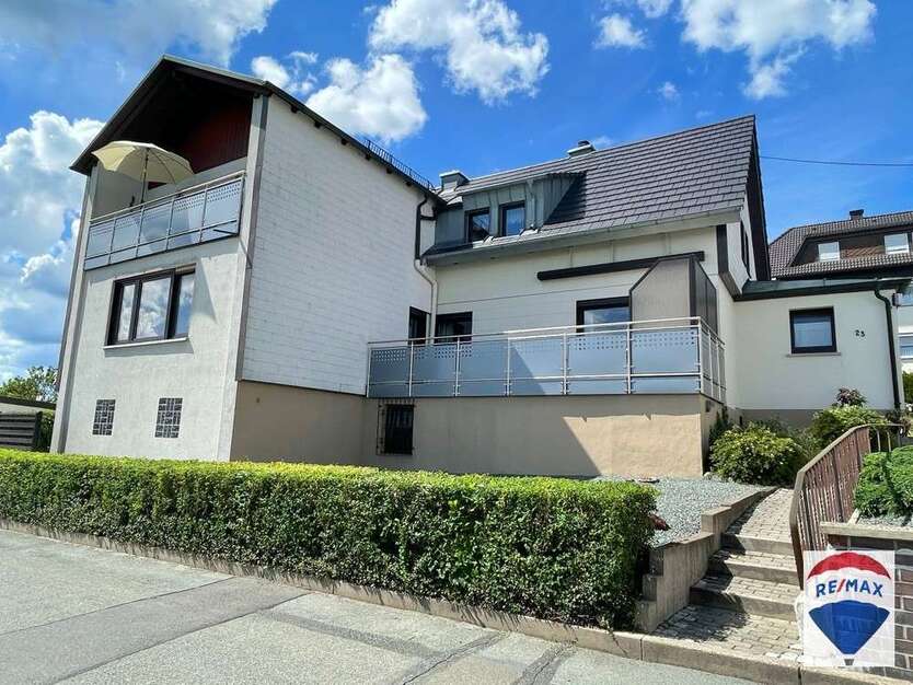 Haus zum Kaufen in Bad Steben 195.000 € 177 m²