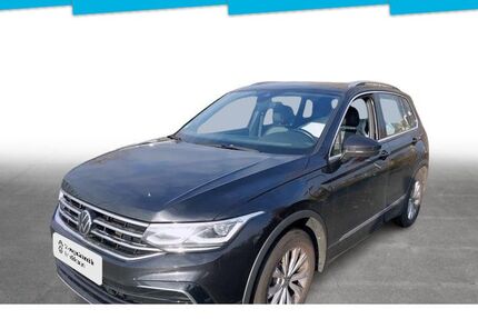 VW Tiguan 45.898 km 31.433 &euro; Berlin 10587