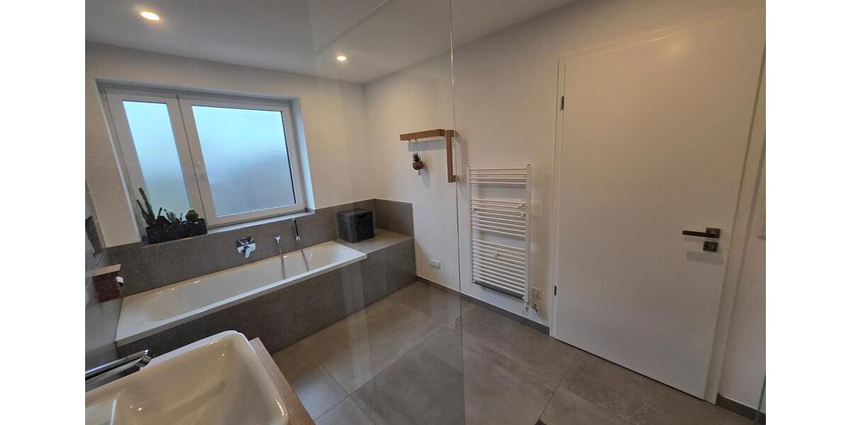 Reihenhaus Braunschweig Lehndorf-Watenbüttel - 12 Zimmer, 150 m&sup2;, 2.100&euro; | Angebot:25422909