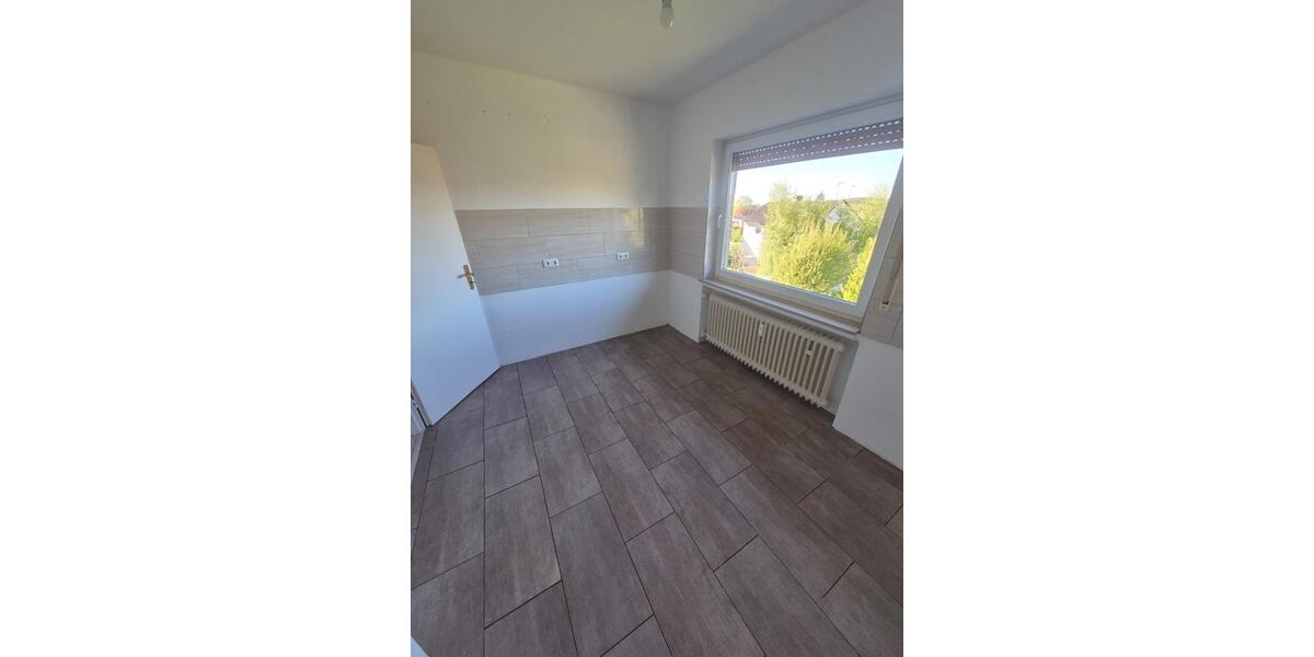 Etagenwohnung Extertal - 3.5 Zimmer, 100 m&sup2;, 950&euro; | Angebot:26286764