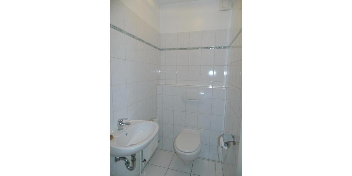 Erdgeschoßwohnung Hamburg Altona - 3 Zimmer, 121 m&sup2;, 2.925&euro; | Angebot:26397027