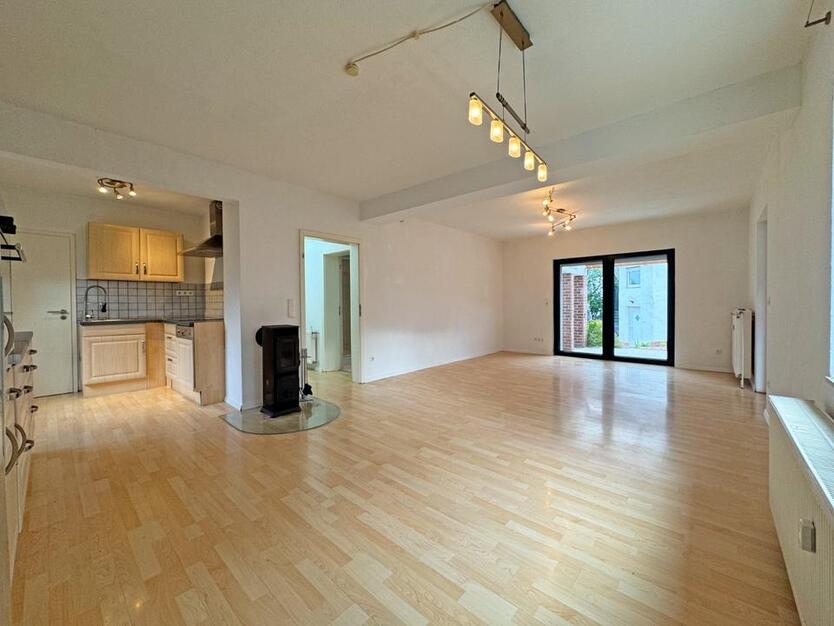 2 Zimmerwohnung mit Kamin & überdachter Terrasse!