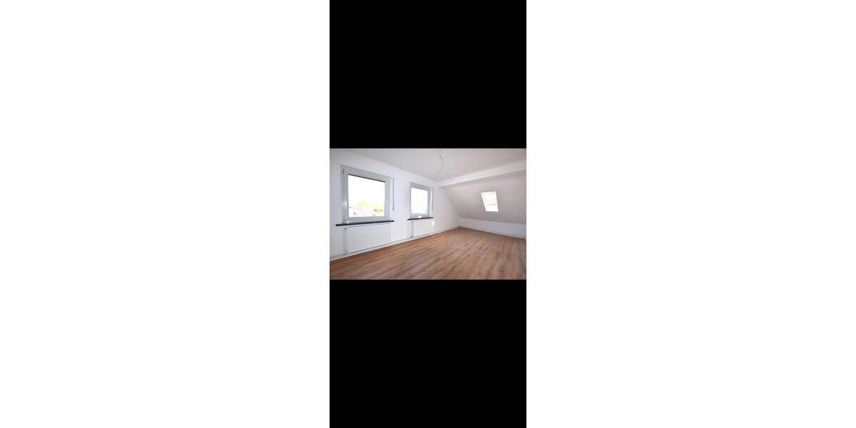 Dachgeschoßwohnung Vlotho - 2 Zimmer, 59 m&sup2;, 515&euro; | Angebot:26341698