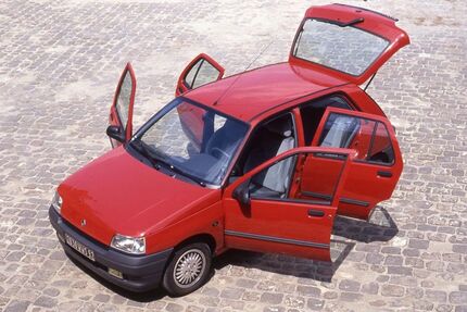 Renault Clio 60.000 km 1.500 &euro; Eichenzell 36124