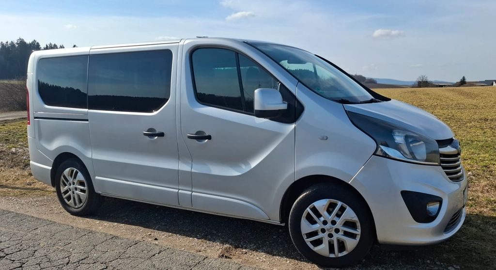 Opel Vivaro 250.820 km 15.500 &euro; Marktredwitz 95615