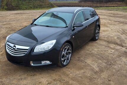 Opel Insignia 165.140 km 5.650 &euro; Radbruch 21449