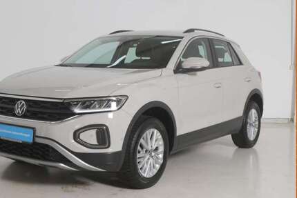 VW T-Roc 26.022 km 25.440 € Amberg 92224