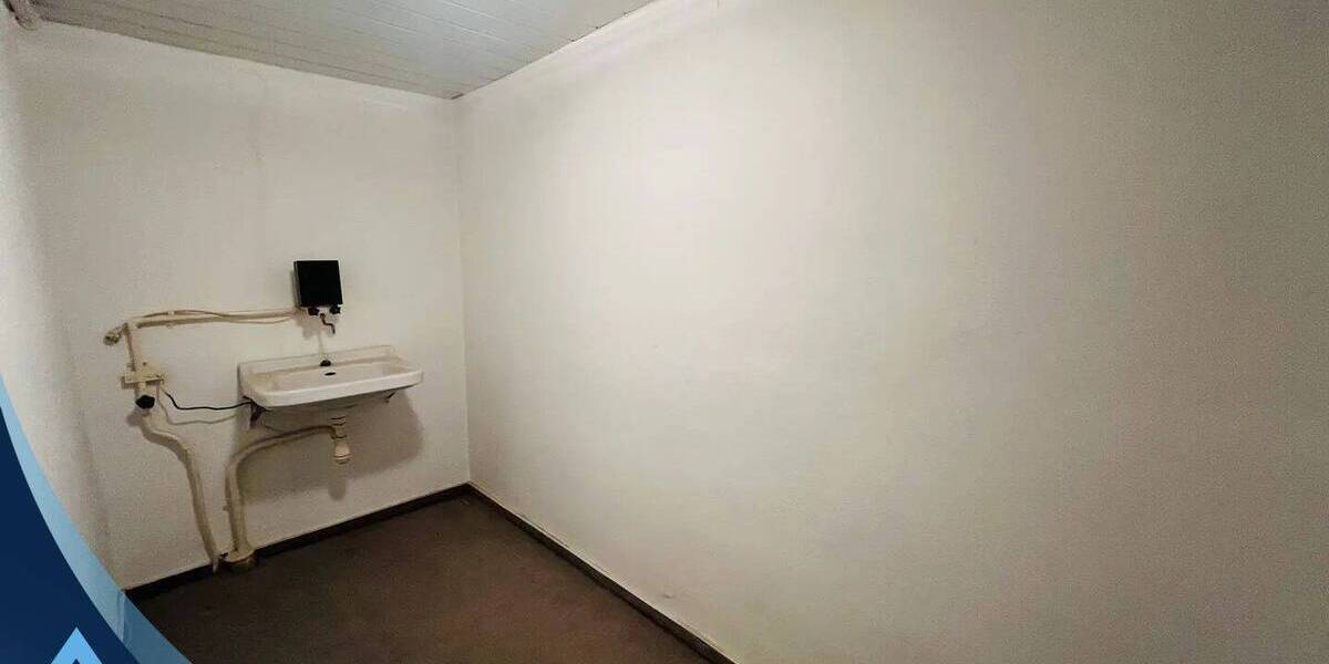 Doppelhaushälfte Tangermünde - 9 Zimmer, 170 m&sup2;, 219.000&euro; | Angebot:25928525