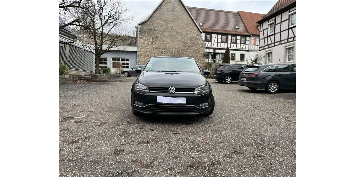VW Polo 116.415 km 8.200 € Grünsfeld 97947