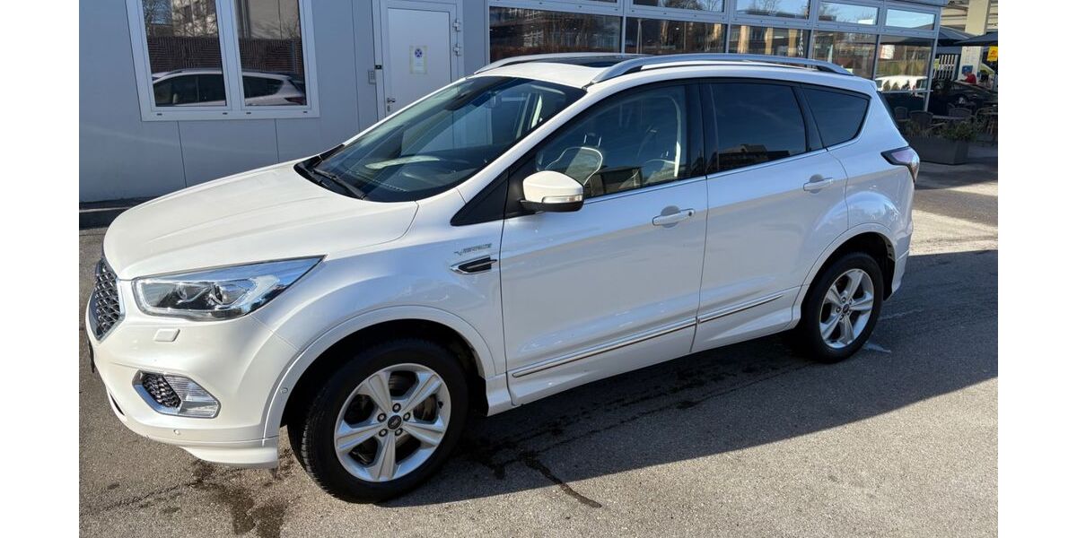 Ford Kuga 69.767 km 17.900 &euro; München 81739