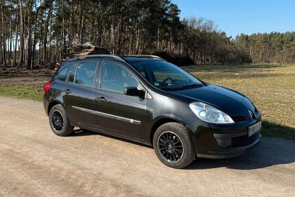 Renault Clio 163.000 km 2.000 &euro; Winsen Aller 29308