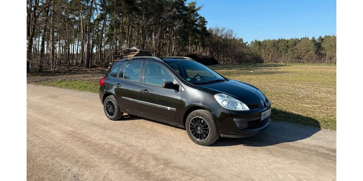 Renault Clio 163.000 km 2.300 &euro; Winsen Aller 29308