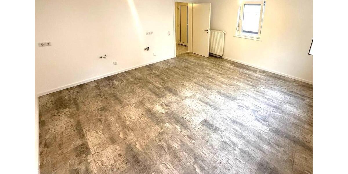 Etagenwohnung Ludwigshafen am Rhein Rheingönheim - 2 Zimmer, 58 m&sup2;, 900&euro; | Angebot:26664224