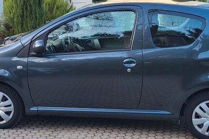 Toyota Aygo (X) 70.000 km 3.500 &euro; Neckarsulm 74172