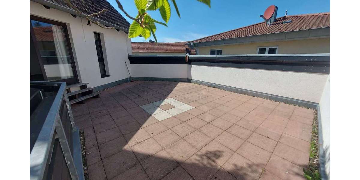Etagenwohnung Jockgrim - 3 Zimmer, 102 m&sup2;, 295.000&euro; | Angebot:25287774