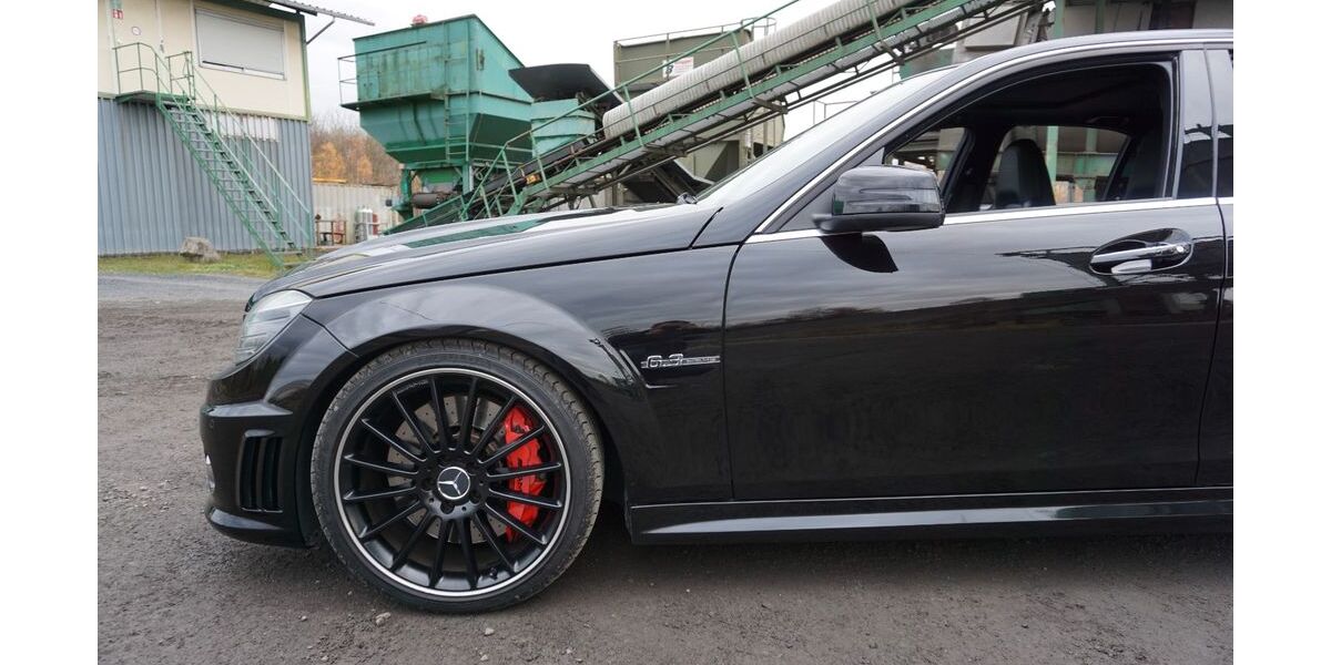 Mercedes-Benz C 63 AMG 78.900 km 44.900 &euro; Sinntal-Weiperz 36391