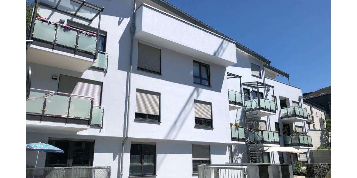 Etagenwohnung Velbert Schloß Hardenberg - 4 Zimmer, 125 m&sup2;, 1.750&euro; | Angebot:24714971