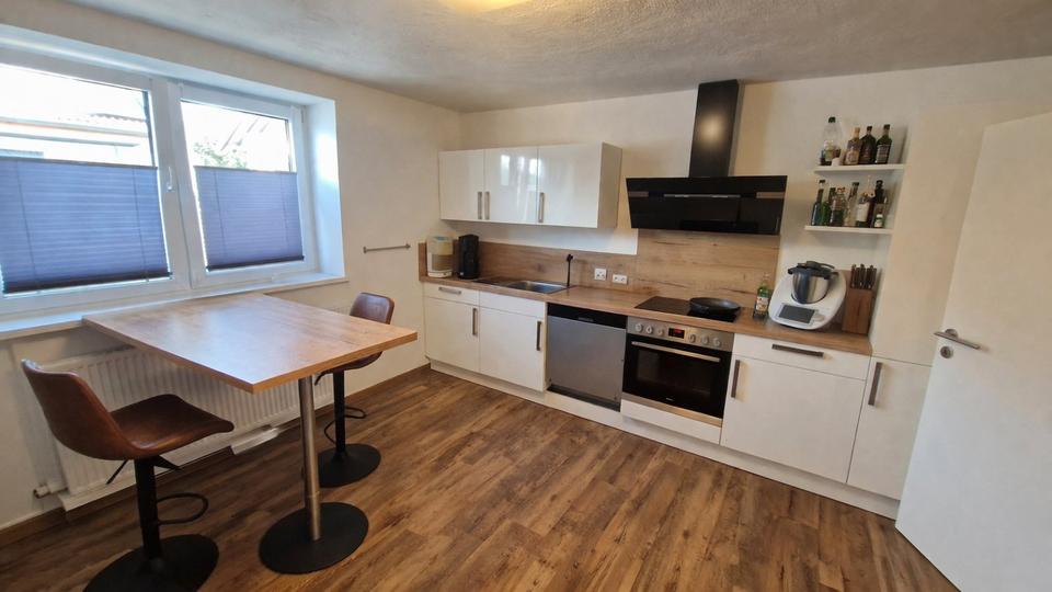 Dachgeschoßwohnung Flieden - 3 Zimmer, 90 m&sup2;, 700&euro; | Angebot:26044433