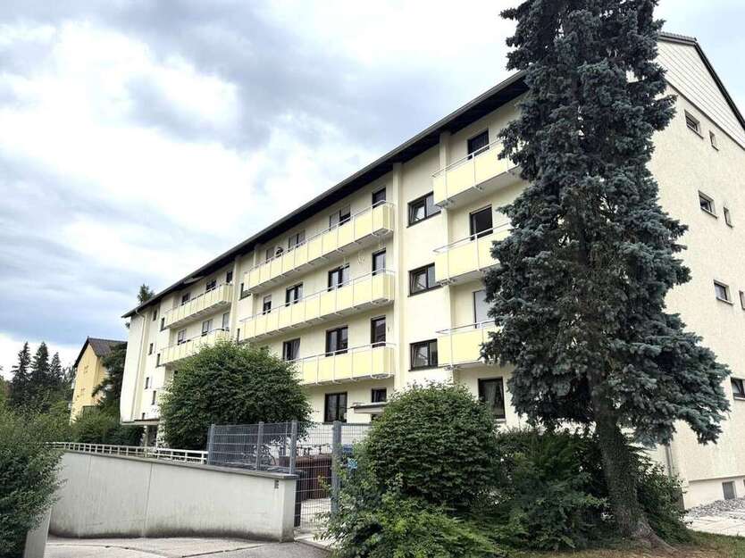 Wohnung zum Kaufen in Weilheim in Oberbayern 290.000 € 74.09 m²