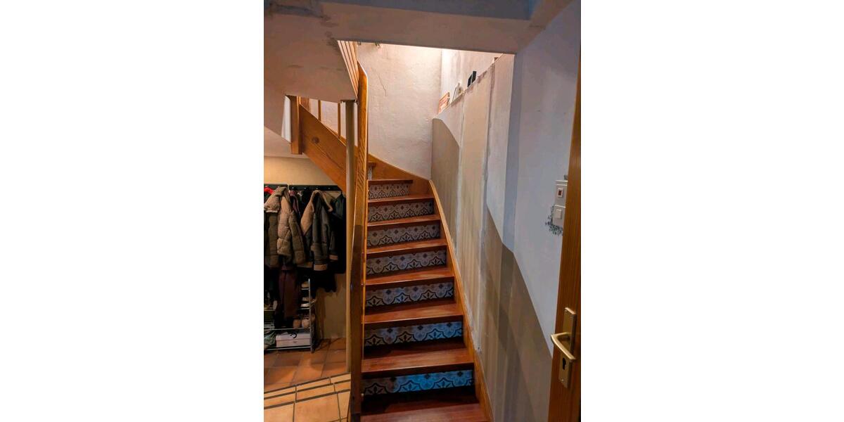 Einfamilienhaus Nentershausen - 3 Zimmer, 110 m&sup2;, 750&euro; | Angebot:26038648