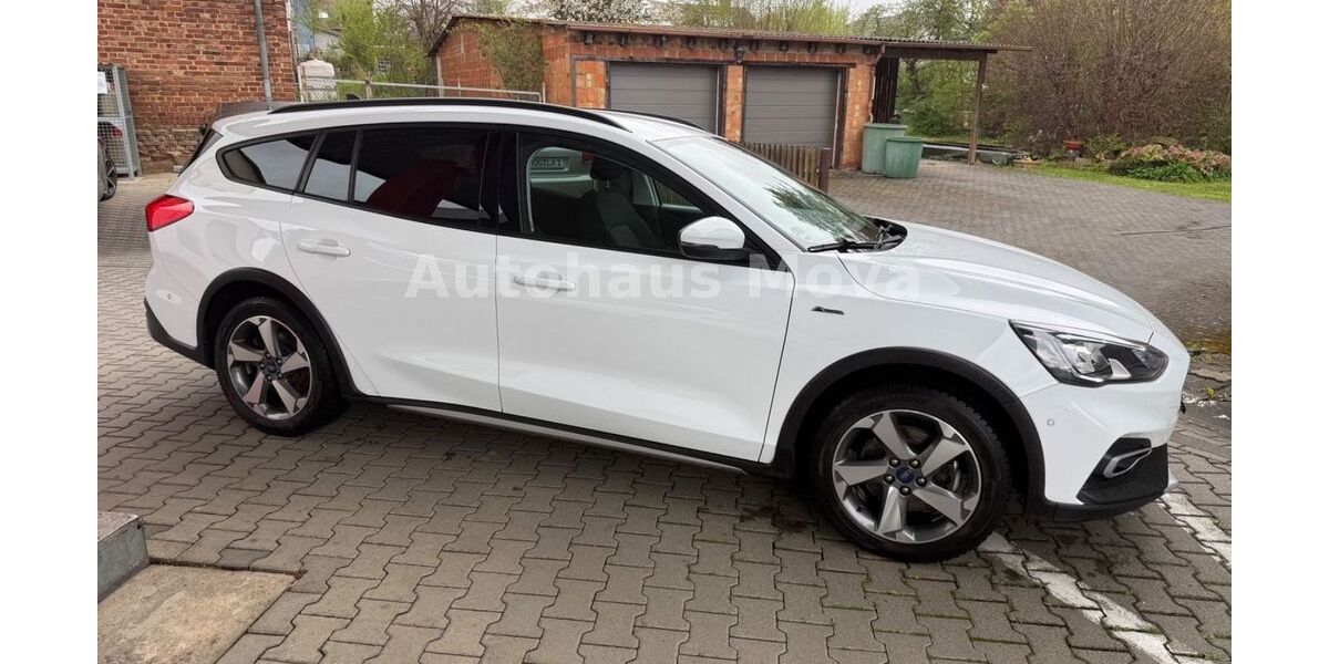 Ford Focus 173.000 km 10.990 &euro; Calden 34379