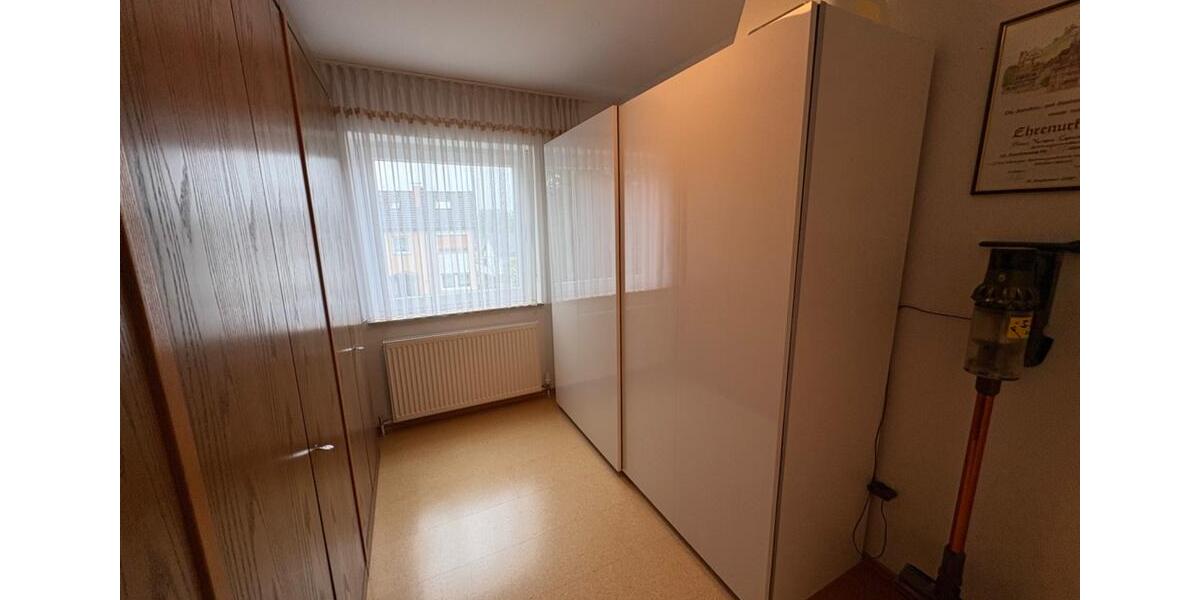 Doppelhaushälfte Rödental - 5 Zimmer, 136 m&sup2;, 335.000&euro; | Angebot:26904057