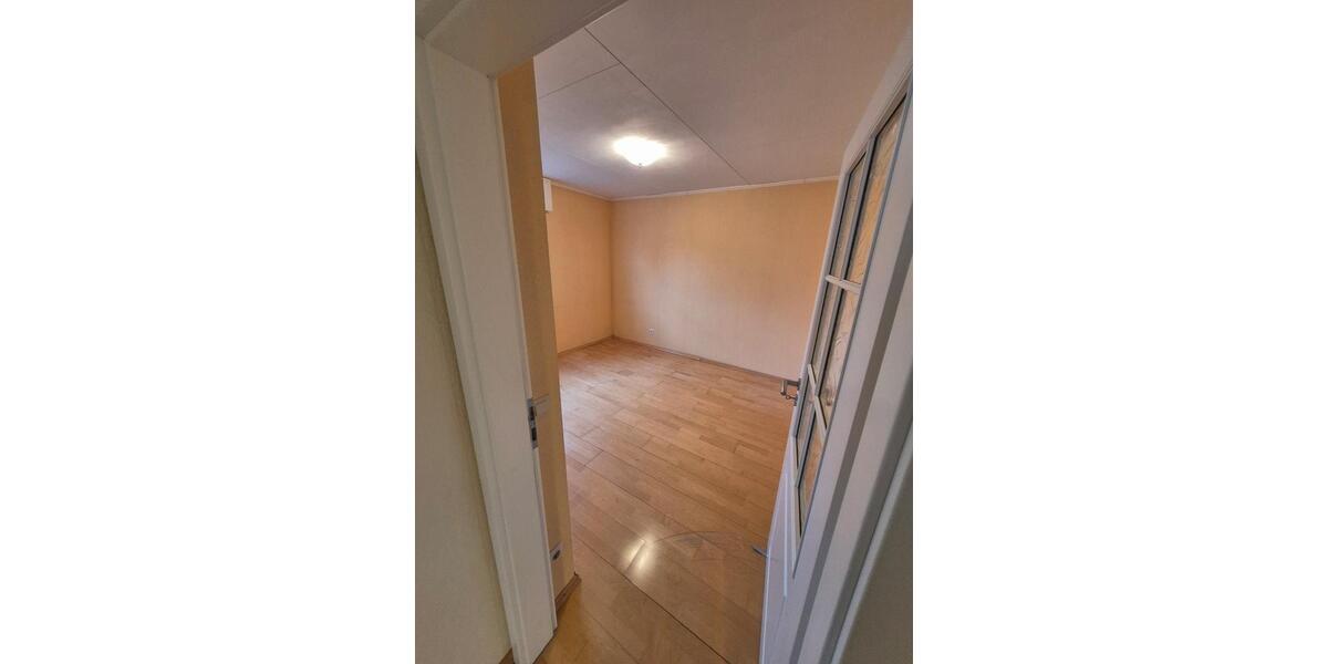 Einfamilienhaus Gerolstein - 7 Zimmer, 142 m&sup2;, 220.000&euro; | Angebot:26058776