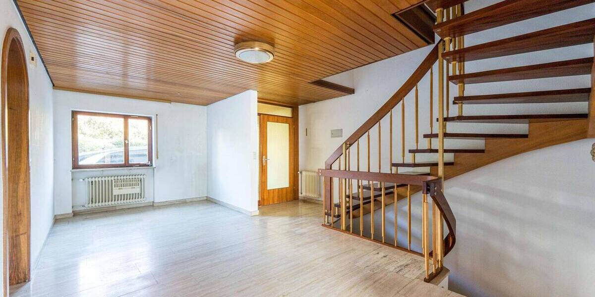 Reihenmittelhaus Bad Säckingen - 8 Zimmer, 189 m&sup2;, 420.000&euro; | Angebot:26343838