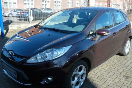 Ford Fiesta 167.313 km 2.300 € Köln 51063