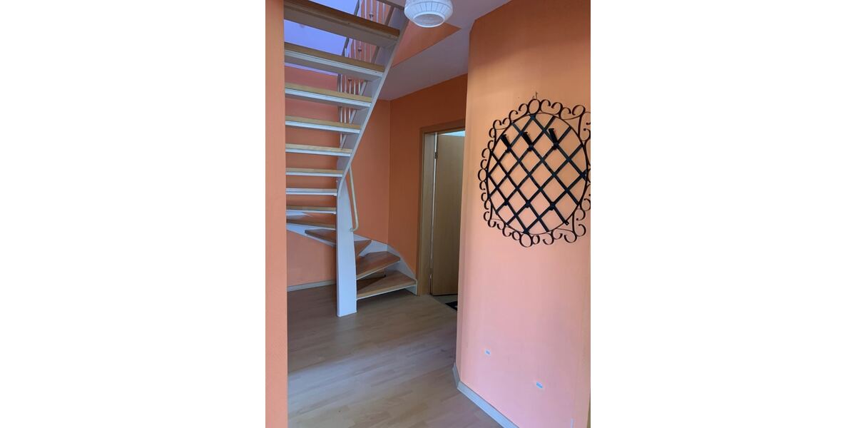 2 Wohnhäuser mit 3 Wohnungen plus 200m² Werkstatträumen bei Mittweida - Zweifamilienhaus Mittweida | Angebot:26000074