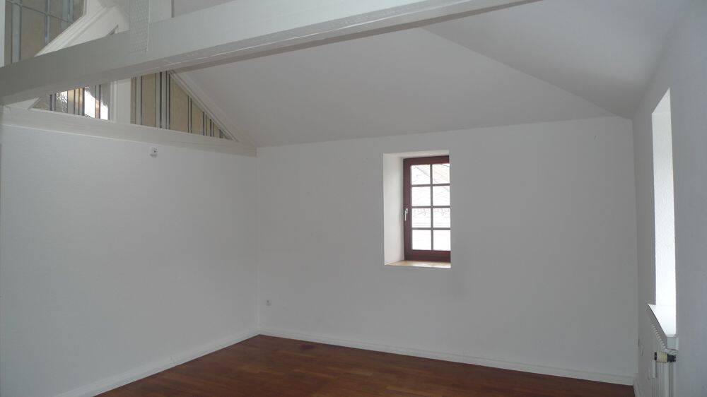 Etagenwohnung Trier Innenstadt - 4 Zimmer, 166 m&sup2;, 1.350&euro; | Angebot:26887574