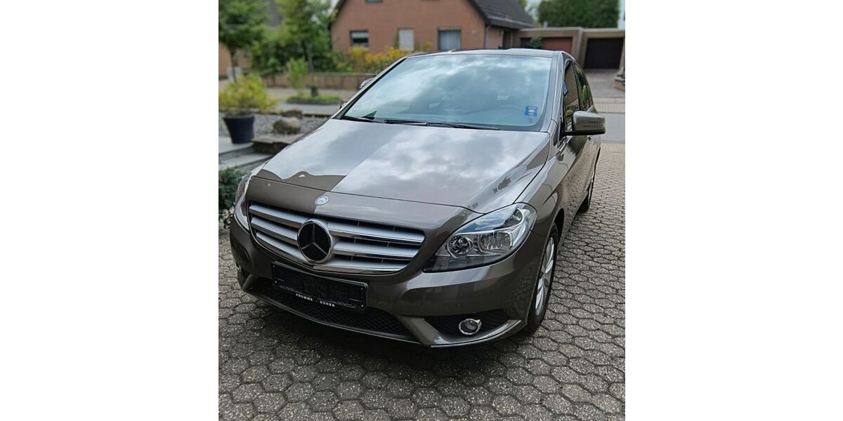 Mercedes-Benz B 180 70.900 km 10.800 &euro; Niederzier 52382