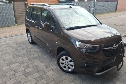 Opel Combo Life 119.000 km 13.600 &euro; Bocholt 46395