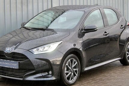 Toyota Yaris 3.000 km 21.990 € Erfurt OT Gispersleben 99091