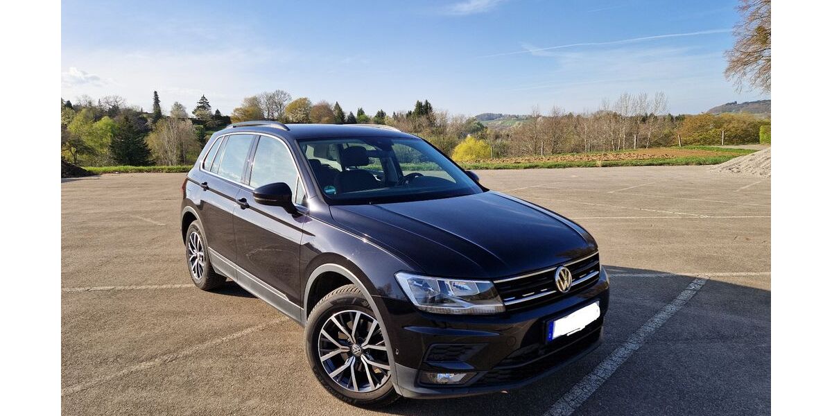 VW Tiguan 121.000 km 16.300 &euro; Essingen 73457