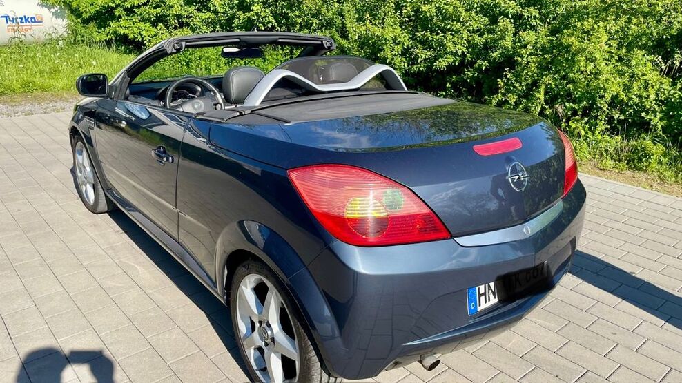 Opel Tigra 179.580 km 2.400 € Brackenheim 74336