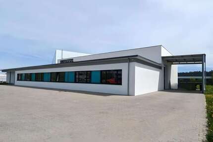 Halle in Hilpoltstein 2.380.000 € 1000 m²