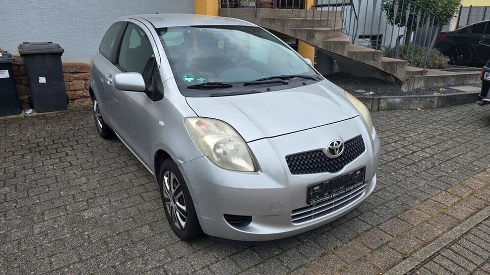 Yaris
