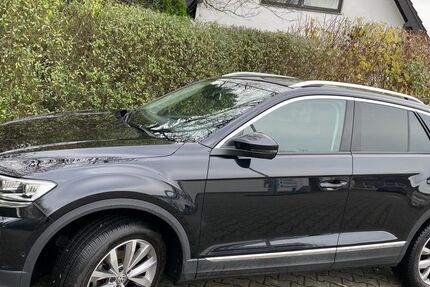 VW T-Roc 71.000 km 14.990 &euro; Troisdorf 53842