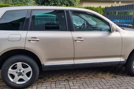 VW Touareg 230.000 km 5.200 &euro; Petersberg OT Gutenberg 06193