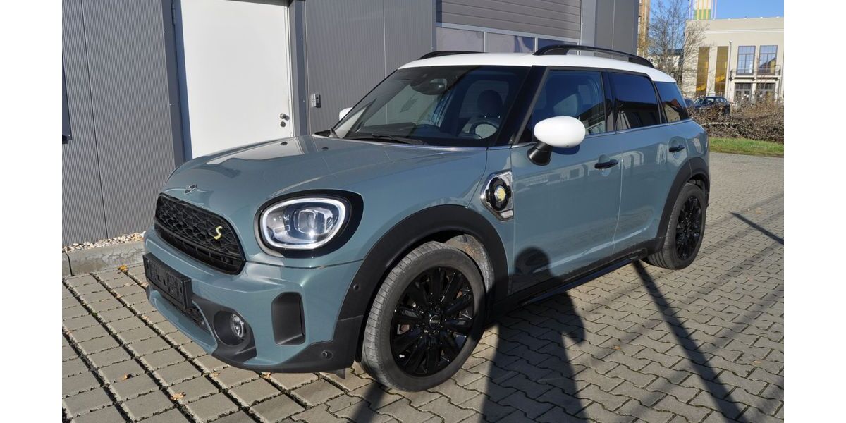 Mini Countryman SE (Cooper) 141.400 km 17.490 &euro; Leipzig 04179