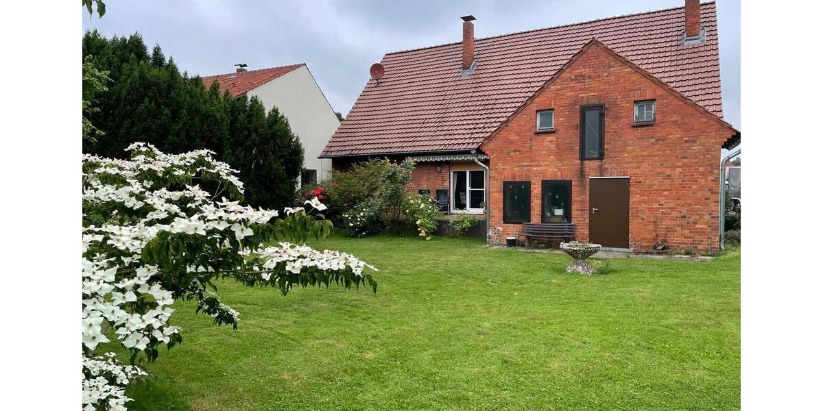 Einfamilienhaus Petershagen - 4 Zimmer, 112 m&sup2;, 1.500&euro; | Angebot:26061136